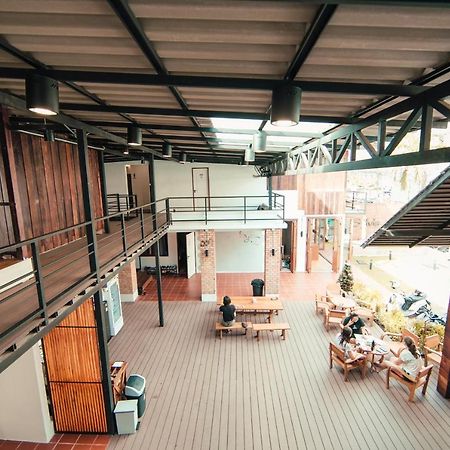 Sylvis Hostel Chiangmai Chiang Mai Esterno foto
