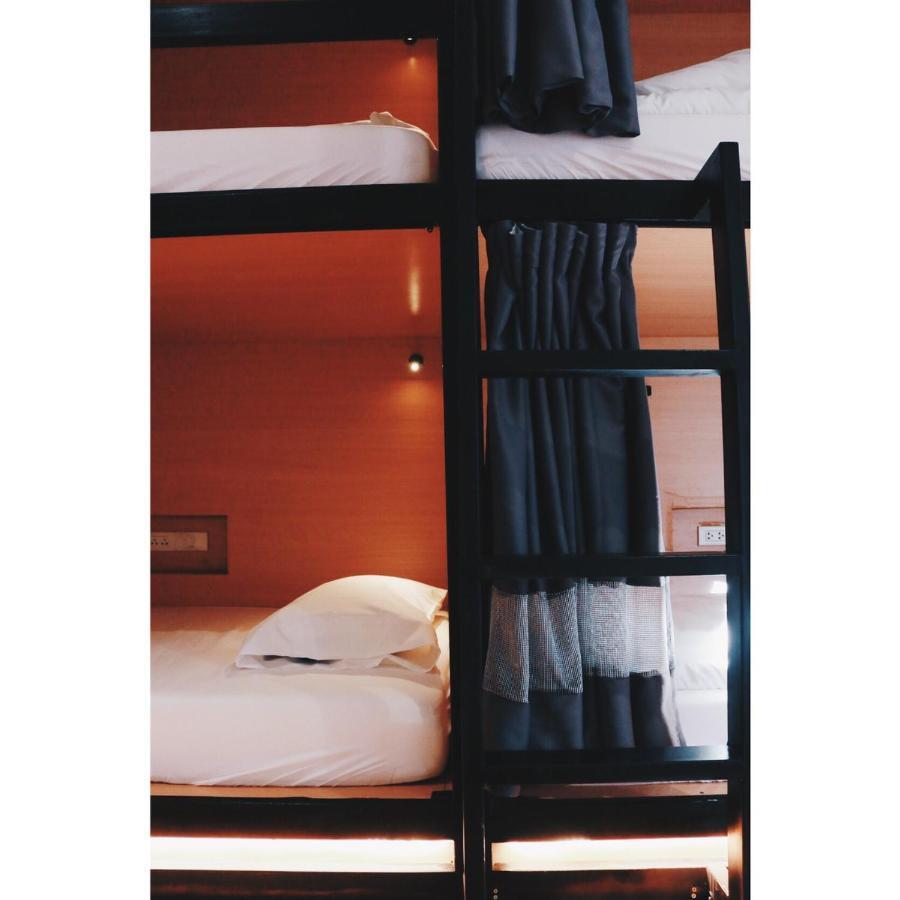 Sylvis Hostel Chiangmai Chiang Mai Esterno foto