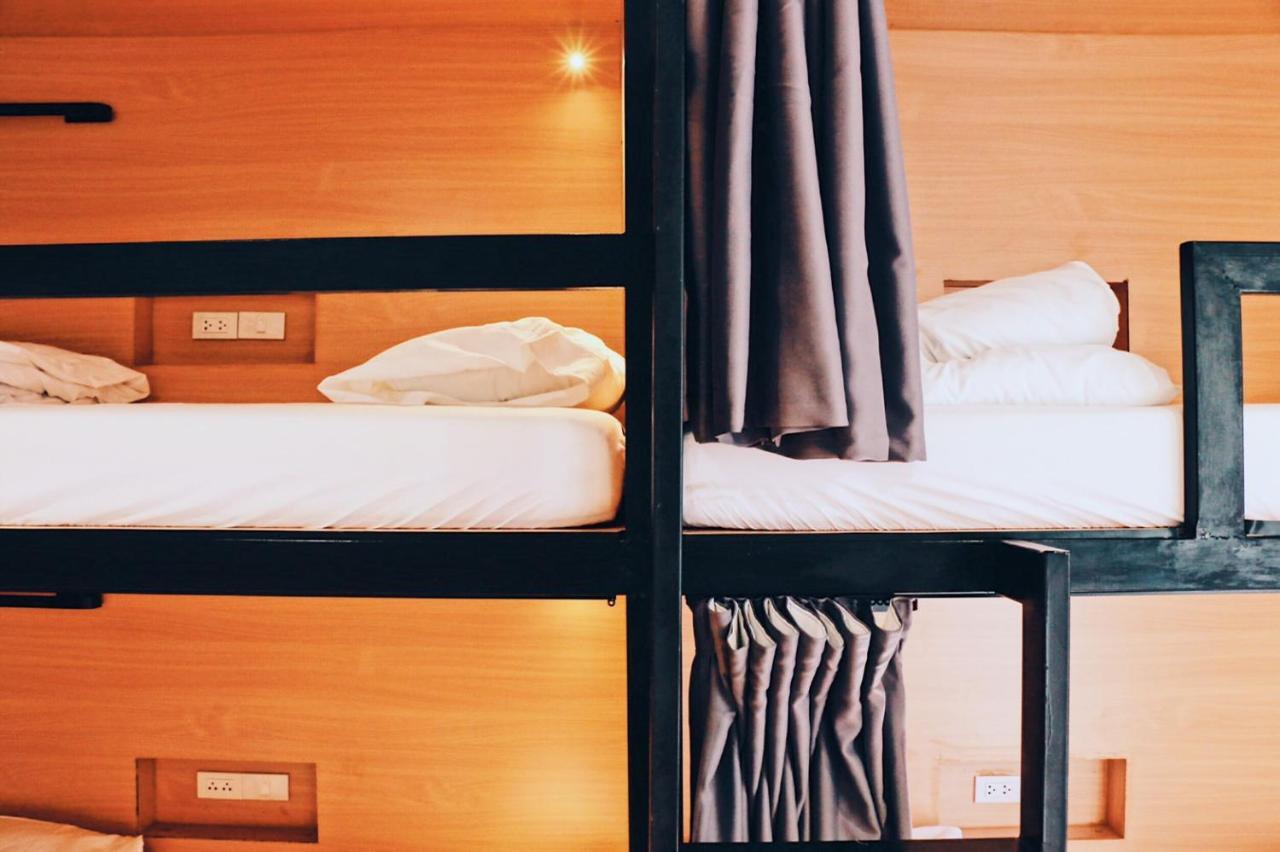 Sylvis Hostel Chiangmai Chiang Mai Esterno foto